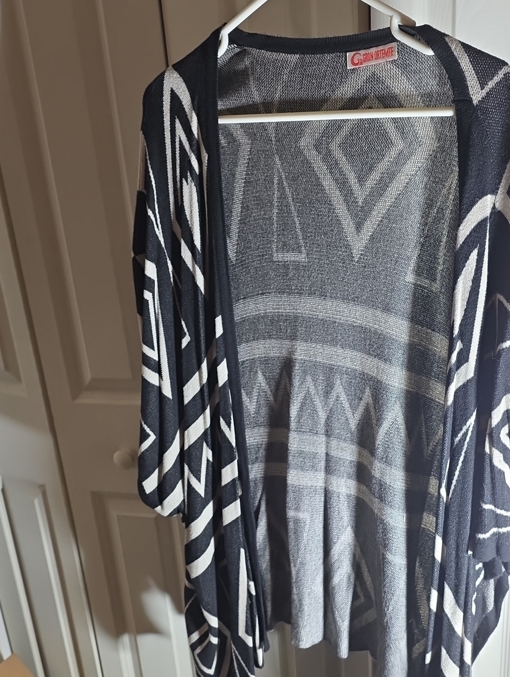 Gianfranco Ferre Black & White Geometric Open-Front Cardigan